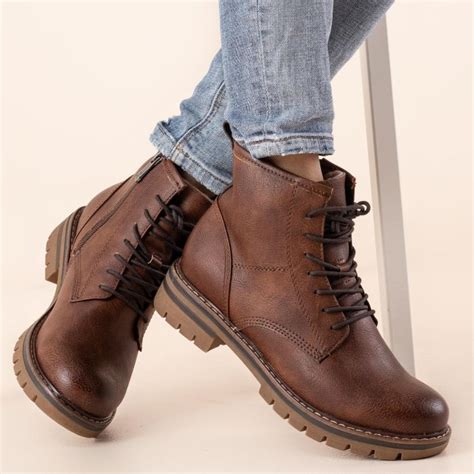 weekend shoes lv